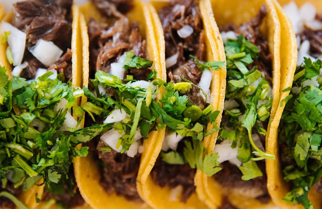 Tacos de carne asada estilo Mexicali